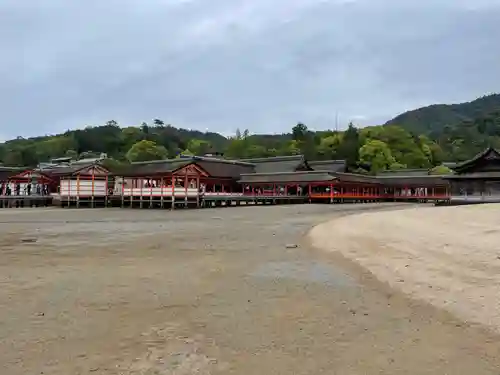 厳島神社(広島県)