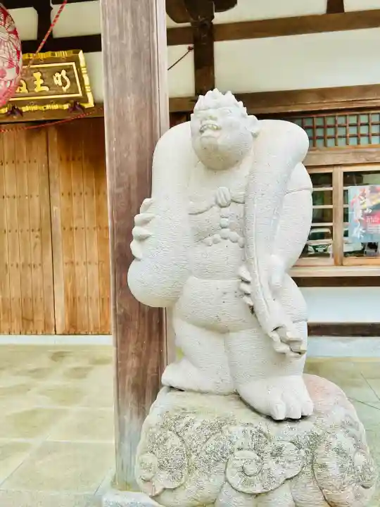 持寳院(多氣山不動尊)の{uncategorized: "未分類", other: "その他", undefined: "問題あり", building: "その他建物", grave: "お墓", sacred_gate: "鳥居", guardian: "狛犬", statue: "像", buddha: "仏像", history: "歴史", nature: "自然", garden: "庭園", animal: "動物", pagoda: "塔", temizu: "手水舎", mountain_gate: "山門・神門", sanctuary: "本殿・本堂", subordinate: "末社・摂社", art: "芸術", scenery: "景色", jizo: "地蔵", ema: "絵馬", goshuin: "御朱印", omikuji: "おみくじ", items: "授与品その他", amulet: "お守り", goshuincho: "御朱印帳", eats: "食事", festival: "お祭り", votive_dance: "神楽", shichigosan: "七五三参", wedding: "結婚式", experience: "体験その他", initially: "初詣", around: "周辺", anti_infection: "感染症対策"}