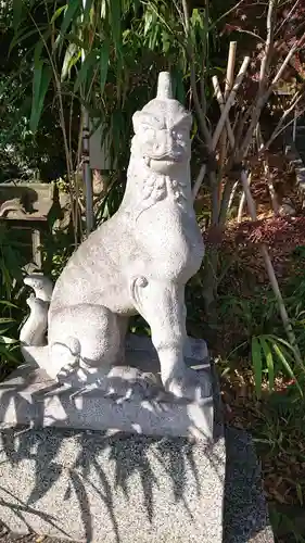 白旗神社の狛犬