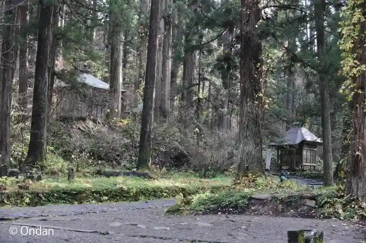 出羽神社(出羽三山神社)~三神合祭殿~(山形県)