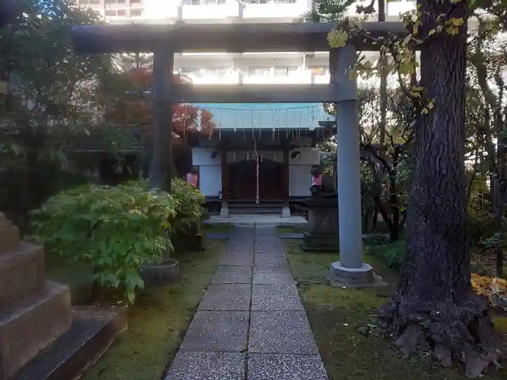 於岩稲荷田宮神社(東京都)