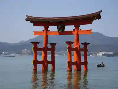 厳島神社(広島県)