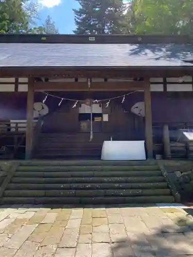 山家神社の本殿