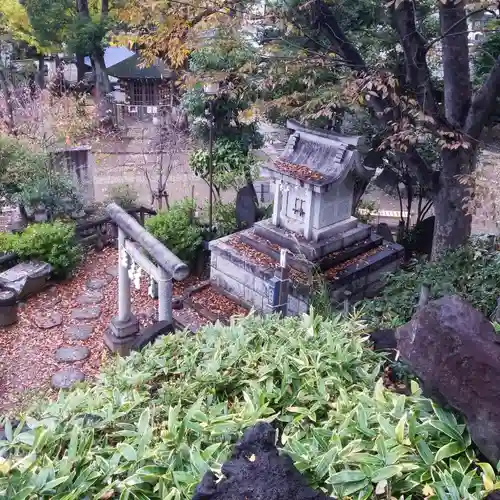 鳩森八幡神社の末社・摂社