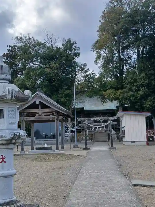 鹿島台神社の{uncategorized: "未分類", other: "その他", undefined: "問題あり", building: "その他建物", grave: "お墓", sacred_gate: "鳥居", guardian: "狛犬", statue: "像", buddha: "仏像", history: "歴史", nature: "自然", garden: "庭園", animal: "動物", pagoda: "塔", temizu: "手水舎", mountain_gate: "山門・神門", sanctuary: "本殿・本堂", subordinate: "末社・摂社", art: "芸術", scenery: "景色", jizo: "地蔵", ema: "絵馬", goshuin: "御朱印", omikuji: "おみくじ", items: "授与品その他", amulet: "お守り", goshuincho: "御朱印帳", eats: "食事", festival: "お祭り", votive_dance: "神楽", shichigosan: "七五三参", wedding: "結婚式", experience: "体験その他", initially: "初詣", around: "周辺", anti_infection: "感染症対策"}