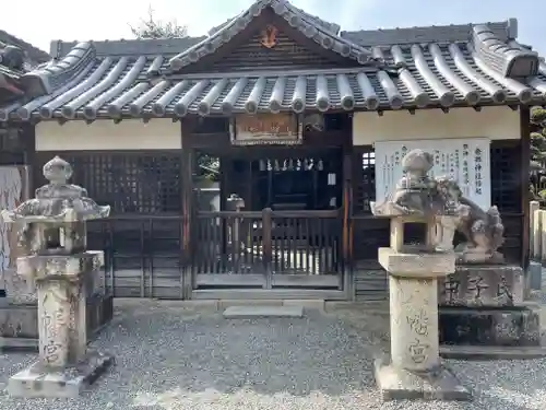 菅生神社の末社