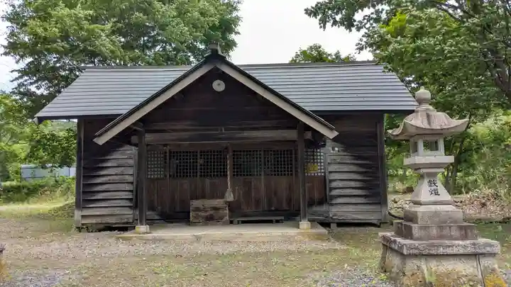 下居辺神社の本殿・本堂