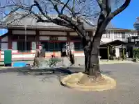 日輪寺の{uncategorized: "未分類", other: "その他", undefined: "問題あり", building: "その他建物", grave: "お墓", sacred_gate: "鳥居", guardian: "狛犬", statue: "像", buddha: "仏像", history: "歴史", nature: "自然", garden: "庭園", animal: "動物", pagoda: "塔", temizu: "手水舎", mountain_gate: "山門・神門", sanctuary: "本殿・本堂", subordinate: "末社・摂社", art: "芸術", scenery: "景色", jizo: "地蔵", ema: "絵馬", goshuin: "御朱印", omikuji: "おみくじ", items: "授与品その他", amulet: "お守り", goshuincho: "御朱印帳", eats: "食事", festival: "お祭り", votive_dance: "神楽", shichigosan: "七五三参", wedding: "結婚式", experience: "体験その他", initially: "初詣", around: "周辺", anti_infection: "感染症対策"}