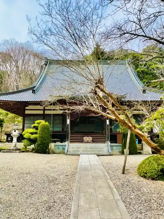 瑞光寺の{uncategorized: "未分類", other: "その他", undefined: "問題あり", building: "その他建物", grave: "お墓", sacred_gate: "鳥居", guardian: "狛犬", statue: "像", buddha: "仏像", history: "歴史", nature: "自然", garden: "庭園", animal: "動物", pagoda: "塔", temizu: "手水舎", mountain_gate: "山門・神門", sanctuary: "本殿・本堂", subordinate: "末社・摂社", art: "芸術", scenery: "景色", jizo: "地蔵", ema: "絵馬", goshuin: "御朱印", omikuji: "おみくじ", items: "授与品その他", amulet: "お守り", goshuincho: "御朱印帳", eats: "食事", festival: "お祭り", votive_dance: "神楽", shichigosan: "七五三参", wedding: "結婚式", experience: "体験その他", initially: "初詣", around: "周辺", anti_infection: "感染症対策"}