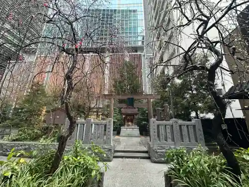 薬祖神社の{uncategorized: "未分類", other: "その他", undefined: "問題あり", building: "その他建物", grave: "お墓", sacred_gate: "鳥居", guardian: "狛犬", statue: "像", buddha: "仏像", history: "歴史", nature: "自然", garden: "庭園", animal: "動物", pagoda: "塔", temizu: "手水舎", mountain_gate: "山門・神門", sanctuary: "本殿・本堂", subordinate: "末社・摂社", art: "芸術", scenery: "景色", jizo: "地蔵", ema: "絵馬", goshuin: "御朱印", omikuji: "おみくじ", items: "授与品その他", amulet: "お守り", goshuincho: "御朱印帳", eats: "食事", festival: "お祭り", votive_dance: "神楽", shichigosan: "七五三参", wedding: "結婚式", experience: "体験その他", initially: "初詣", around: "周辺", anti_infection: "感染症対策"}