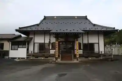 栗原寺の本殿・本堂