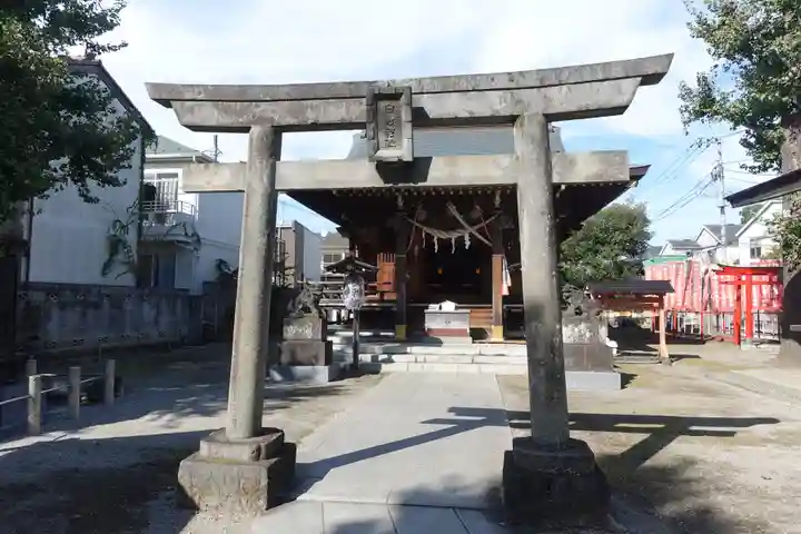 白山神社の鳥居