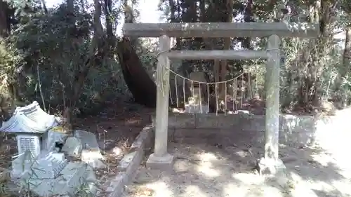 酒列神社の鳥居