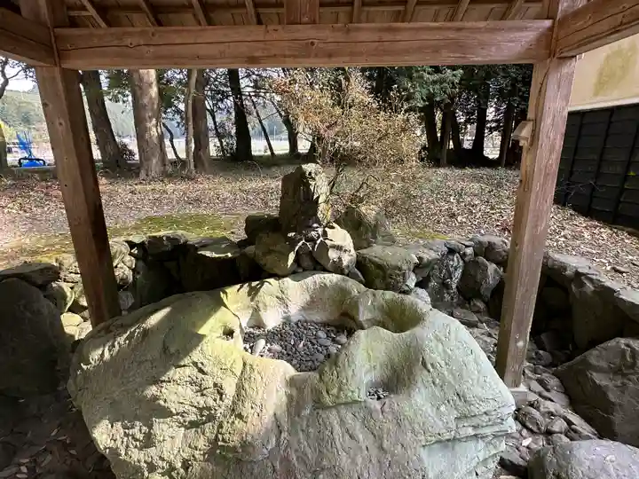 御栗栖神社の手水舎