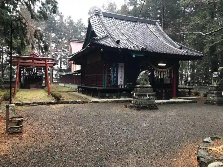 桃園神社の本殿・本堂