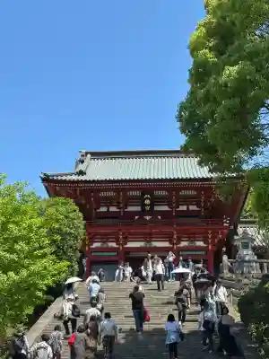 鶴岡八幡宮の{uncategorized: "未分類", other: "その他", undefined: "問題あり", building: "その他建物", grave: "お墓", sacred_gate: "鳥居", guardian: "狛犬", statue: "像", buddha: "仏像", history: "歴史", nature: "自然", garden: "庭園", animal: "動物", pagoda: "塔", temizu: "手水舎", mountain_gate: "山門・神門", sanctuary: "本殿・本堂", subordinate: "末社・摂社", art: "芸術", scenery: "景色", jizo: "地蔵", ema: "絵馬", goshuin: "御朱印", omikuji: "おみくじ", items: "授与品その他", amulet: "お守り", goshuincho: "御朱印帳", eats: "食事", festival: "お祭り", votive_dance: "神楽", shichigosan: "七五三参", wedding: "結婚式", experience: "体験その他", initially: "初詣", around: "周辺", anti_infection: "感染症対策"}