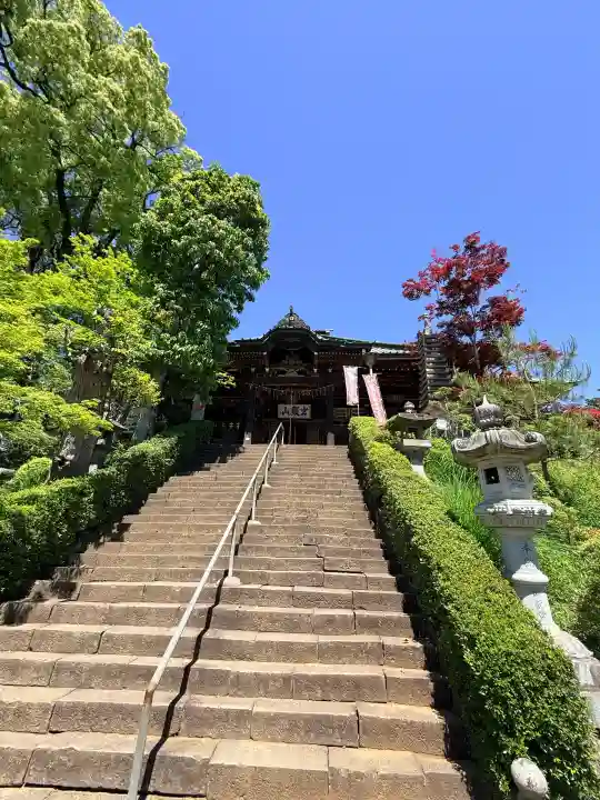 岩殿山安楽寺(吉見観音)の{uncategorized: "未分類", other: "その他", undefined: "問題あり", building: "その他建物", grave: "お墓", sacred_gate: "鳥居", guardian: "狛犬", statue: "像", buddha: "仏像", history: "歴史", nature: "自然", garden: "庭園", animal: "動物", pagoda: "塔", temizu: "手水舎", mountain_gate: "山門・神門", sanctuary: "本殿・本堂", subordinate: "末社・摂社", art: "芸術", scenery: "景色", jizo: "地蔵", ema: "絵馬", goshuin: "御朱印", omikuji: "おみくじ", items: "授与品その他", amulet: "お守り", goshuincho: "御朱印帳", eats: "食事", festival: "お祭り", votive_dance: "神楽", shichigosan: "七五三参", wedding: "結婚式", experience: "体験その他", initially: "初詣", around: "周辺", anti_infection: "感染症対策"}