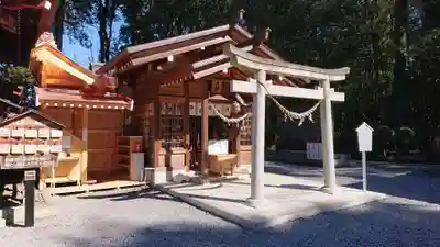 薬師寺八幡宮の末社・摂社
