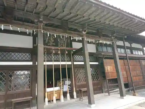 甲宗八幡宮の本殿・本堂