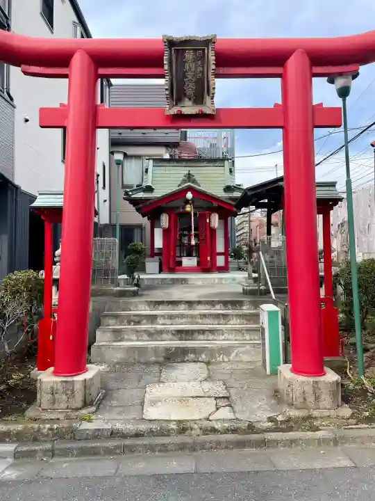 日先神社の{uncategorized: "未分類", other: "その他", undefined: "問題あり", building: "その他建物", grave: "お墓", sacred_gate: "鳥居", guardian: "狛犬", statue: "像", buddha: "仏像", history: "歴史", nature: "自然", garden: "庭園", animal: "動物", pagoda: "塔", temizu: "手水舎", mountain_gate: "山門・神門", sanctuary: "本殿・本堂", subordinate: "末社・摂社", art: "芸術", scenery: "景色", jizo: "地蔵", ema: "絵馬", goshuin: "御朱印", omikuji: "おみくじ", items: "授与品その他", amulet: "お守り", goshuincho: "御朱印帳", eats: "食事", festival: "お祭り", votive_dance: "神楽", shichigosan: "七五三参", wedding: "結婚式", experience: "体験その他", initially: "初詣", around: "周辺", anti_infection: "感染症対策"}
