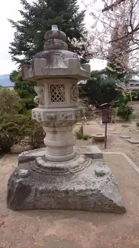 典厩寺の塔