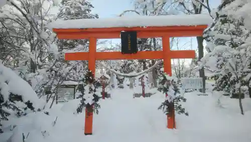 比布神社の鳥居