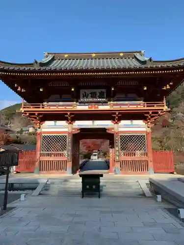 勝尾寺の山門・神門