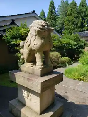 熊野神社の狛犬