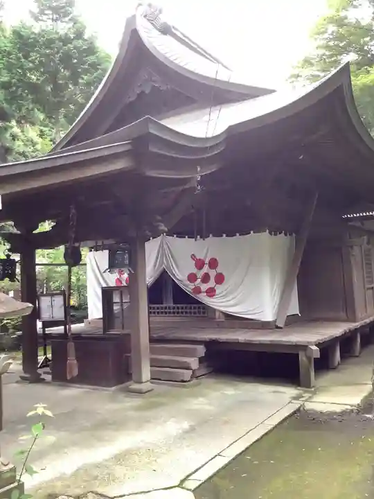 尾州内津妙見寺の本殿・本堂