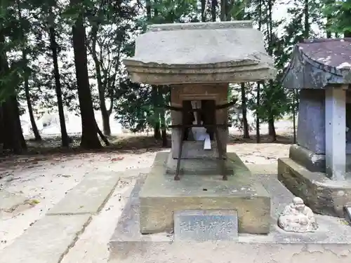 滑川神社 - 仕事と子どもの守り神の末社