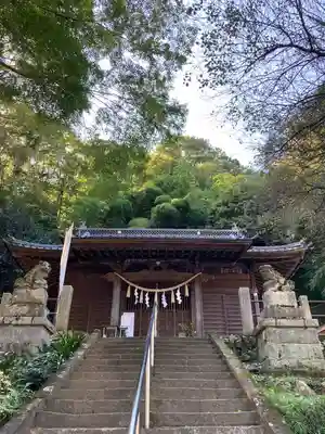 高尾山麓氷川神社の本殿・本堂