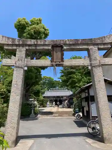 羽束師坐高御産日神社の鳥居