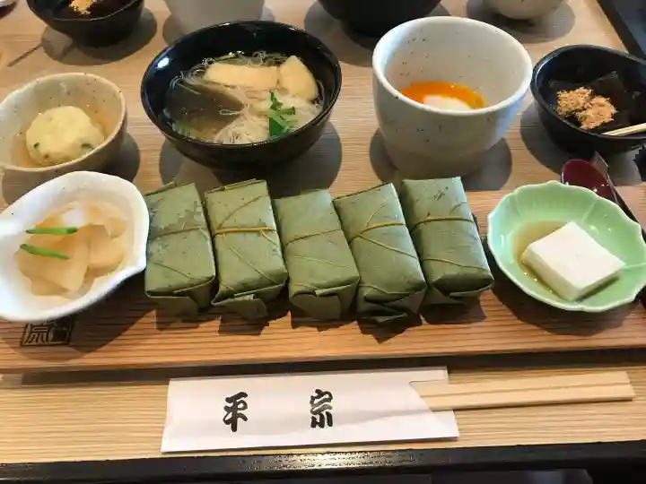 法隆寺の{uncategorized: "未分類", other: "その他", undefined: "問題あり", building: "その他建物", grave: "お墓", sacred_gate: "鳥居", guardian: "狛犬", statue: "像", buddha: "仏像", history: "歴史", nature: "自然", garden: "庭園", animal: "動物", pagoda: "塔", temizu: "手水舎", mountain_gate: "山門・神門", sanctuary: "本殿・本堂", subordinate: "末社・摂社", art: "芸術", scenery: "景色", jizo: "地蔵", ema: "絵馬", goshuin: "御朱印", omikuji: "おみくじ", items: "授与品その他", amulet: "お守り", goshuincho: "御朱印帳", eats: "食事", festival: "お祭り", votive_dance: "神楽", shichigosan: "七五三参", wedding: "結婚式", experience: "体験その他", initially: "初詣", around: "周辺", anti_infection: "感染症対策"}