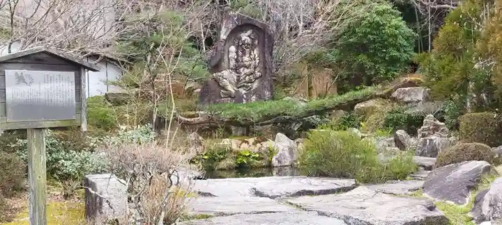 石山寺(滋賀県)