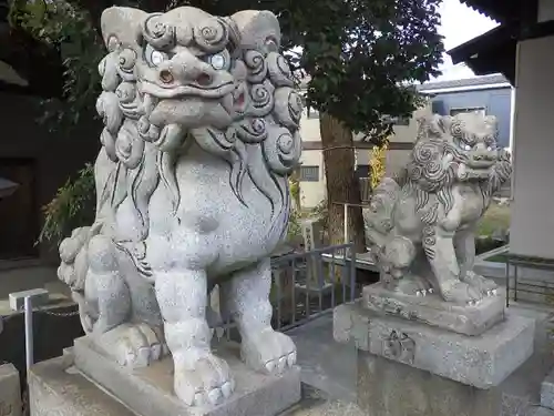 住吉神社の狛犬