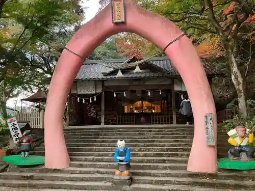 桃太郎神社（栗栖）の鳥居