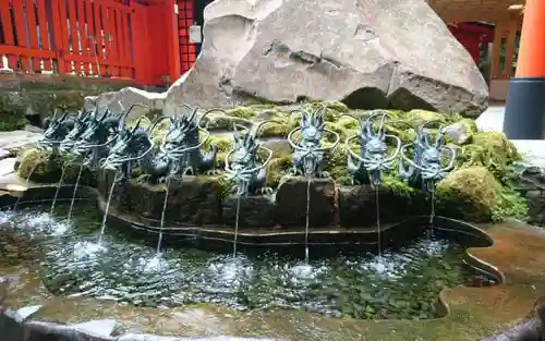 箱根神社の手水舎