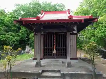 六浦諏訪神社の本殿・本堂