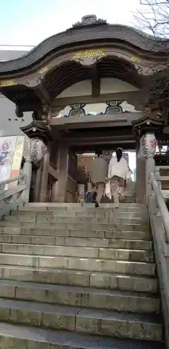 湯島天満宮の山門