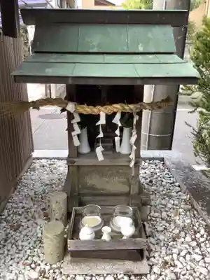 神明社の末社・摂社