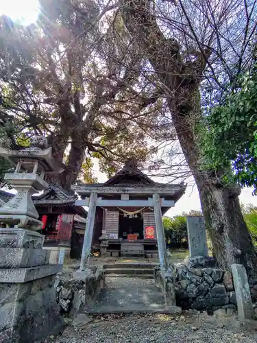 関川社（赤坂町）の鳥居