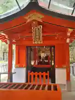 九頭龍神社新宮の{uncategorized: "未分類", other: "その他", undefined: "問題あり", building: "その他建物", grave: "お墓", sacred_gate: "鳥居", guardian: "狛犬", statue: "像", buddha: "仏像", history: "歴史", nature: "自然", garden: "庭園", animal: "動物", pagoda: "塔", temizu: "手水舎", mountain_gate: "山門・神門", sanctuary: "本殿・本堂", subordinate: "末社・摂社", art: "芸術", scenery: "景色", jizo: "地蔵", ema: "絵馬", goshuin: "御朱印", omikuji: "おみくじ", items: "授与品その他", amulet: "お守り", goshuincho: "御朱印帳", eats: "食事", festival: "お祭り", votive_dance: "神楽", shichigosan: "七五三参", wedding: "結婚式", experience: "体験その他", initially: "初詣", around: "周辺", anti_infection: "感染症対策"}