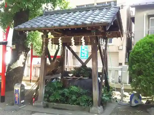 矢先稲荷神社の手水舎