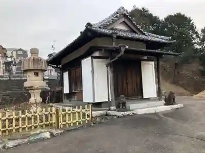 妙福寺の{uncategorized: "未分類", other: "その他", undefined: "問題あり", building: "その他建物", grave: "お墓", sacred_gate: "鳥居", guardian: "狛犬", statue: "像", buddha: "仏像", history: "歴史", nature: "自然", garden: "庭園", animal: "動物", pagoda: "塔", temizu: "手水舎", mountain_gate: "山門・神門", sanctuary: "本殿・本堂", subordinate: "末社・摂社", art: "芸術", scenery: "景色", jizo: "地蔵", ema: "絵馬", goshuin: "御朱印", omikuji: "おみくじ", items: "授与品その他", amulet: "お守り", goshuincho: "御朱印帳", eats: "食事", festival: "お祭り", votive_dance: "神楽", shichigosan: "七五三参", wedding: "結婚式", experience: "体験その他", initially: "初詣", around: "周辺", anti_infection: "感染症対策"}