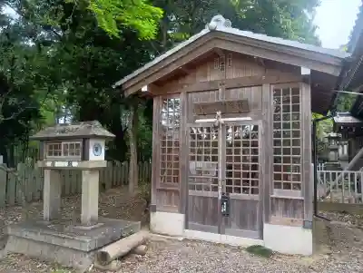 多賀神社の{uncategorized: "未分類", other: "その他", undefined: "問題あり", building: "その他建物", grave: "お墓", sacred_gate: "鳥居", guardian: "狛犬", statue: "像", buddha: "仏像", history: "歴史", nature: "自然", garden: "庭園", animal: "動物", pagoda: "塔", temizu: "手水舎", mountain_gate: "山門・神門", sanctuary: "本殿・本堂", subordinate: "末社・摂社", art: "芸術", scenery: "景色", jizo: "地蔵", ema: "絵馬", goshuin: "御朱印", omikuji: "おみくじ", items: "授与品その他", amulet: "お守り", goshuincho: "御朱印帳", eats: "食事", festival: "お祭り", votive_dance: "神楽", shichigosan: "七五三参", wedding: "結婚式", experience: "体験その他", initially: "初詣", around: "周辺", anti_infection: "感染症対策"}