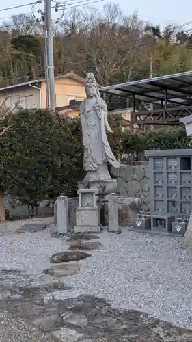 西願寺(滋賀県)