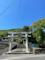 氷川神社の{uncategorized: "未分類", other: "その他", undefined: "問題あり", building: "その他建物", grave: "お墓", sacred_gate: "鳥居", guardian: "狛犬", statue: "像", buddha: "仏像", history: "歴史", nature: "自然", garden: "庭園", animal: "動物", pagoda: "塔", temizu: "手水舎", mountain_gate: "山門・神門", sanctuary: "本殿・本堂", subordinate: "末社・摂社", art: "芸術", scenery: "景色", jizo: "地蔵", ema: "絵馬", goshuin: "御朱印", omikuji: "おみくじ", items: "授与品その他", amulet: "お守り", goshuincho: "御朱印帳", eats: "食事", festival: "お祭り", votive_dance: "神楽", shichigosan: "七五三参", wedding: "結婚式", experience: "体験その他", initially: "初詣", around: "周辺", anti_infection: "感染症対策"}