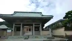 称名寺の山門