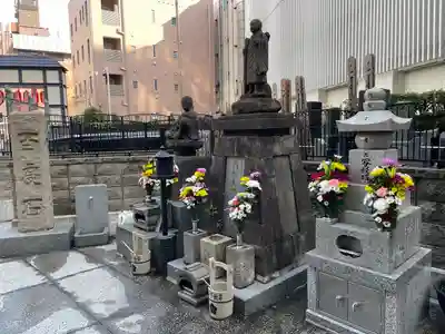 赤坂不動尊威徳寺(東京都)