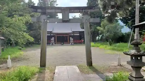 甲斐奈神社の鳥居